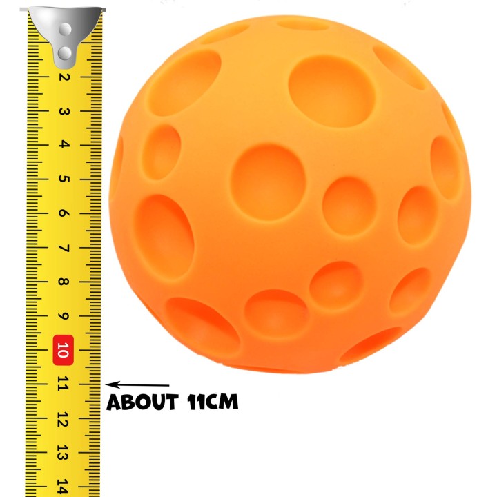 UNIQ PETS ZABAWKA DLA PSA SPORTY winylowa piłka z dziurkami i piszczałką 11cm